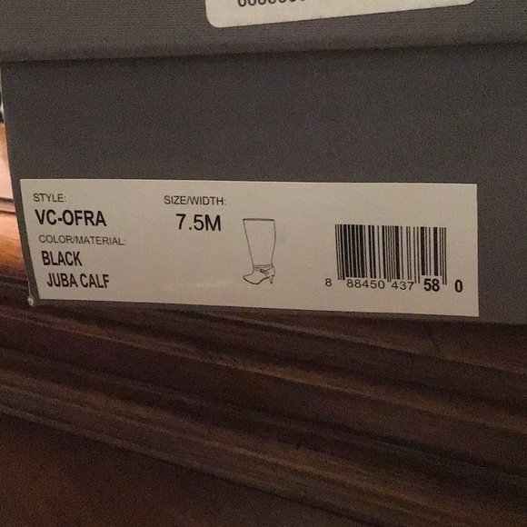 Vince Camuto Black Juba Calf Boot. Sz 7.5 - Picture 6 of 7